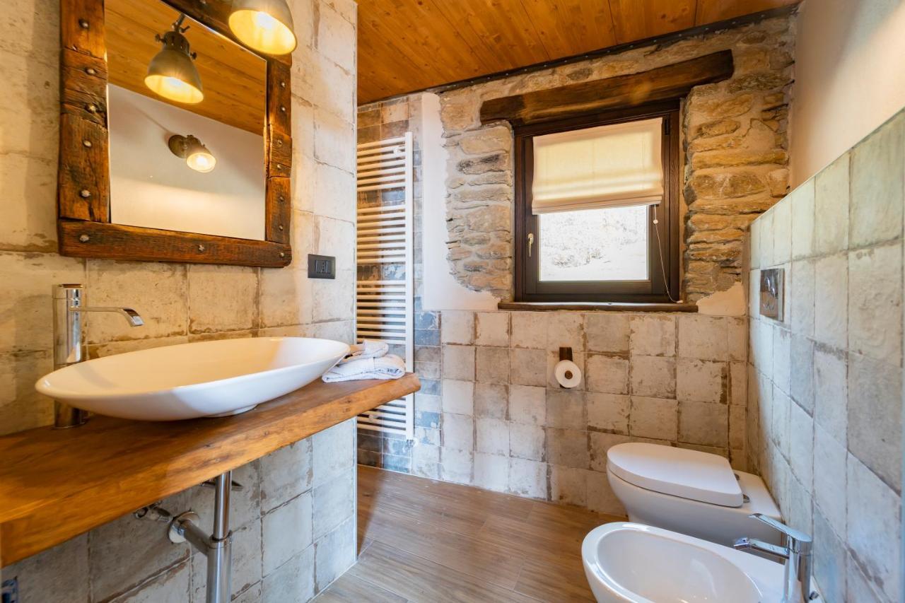 Country House Le Gaie Allegre Villar San Costanzo Eksteriør bilde